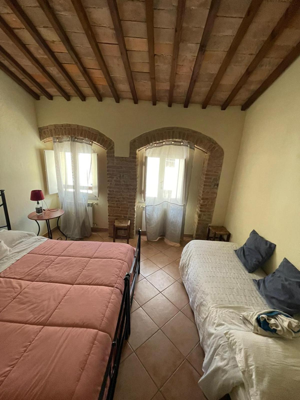 La Strega Ubriaca Bed & Breakfast Colle Val D'Elsa Luaran gambar